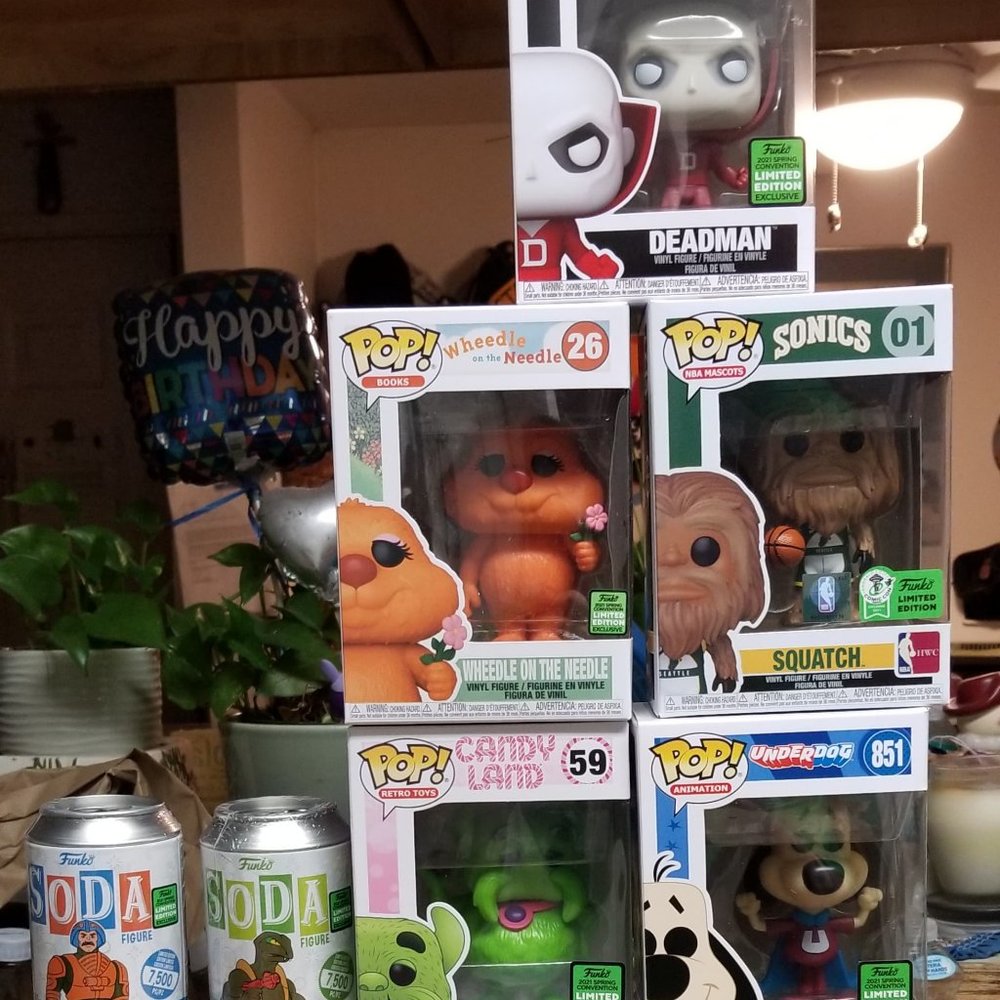 7 Funko Pop LOTTERY WINNER convention xclusive2021